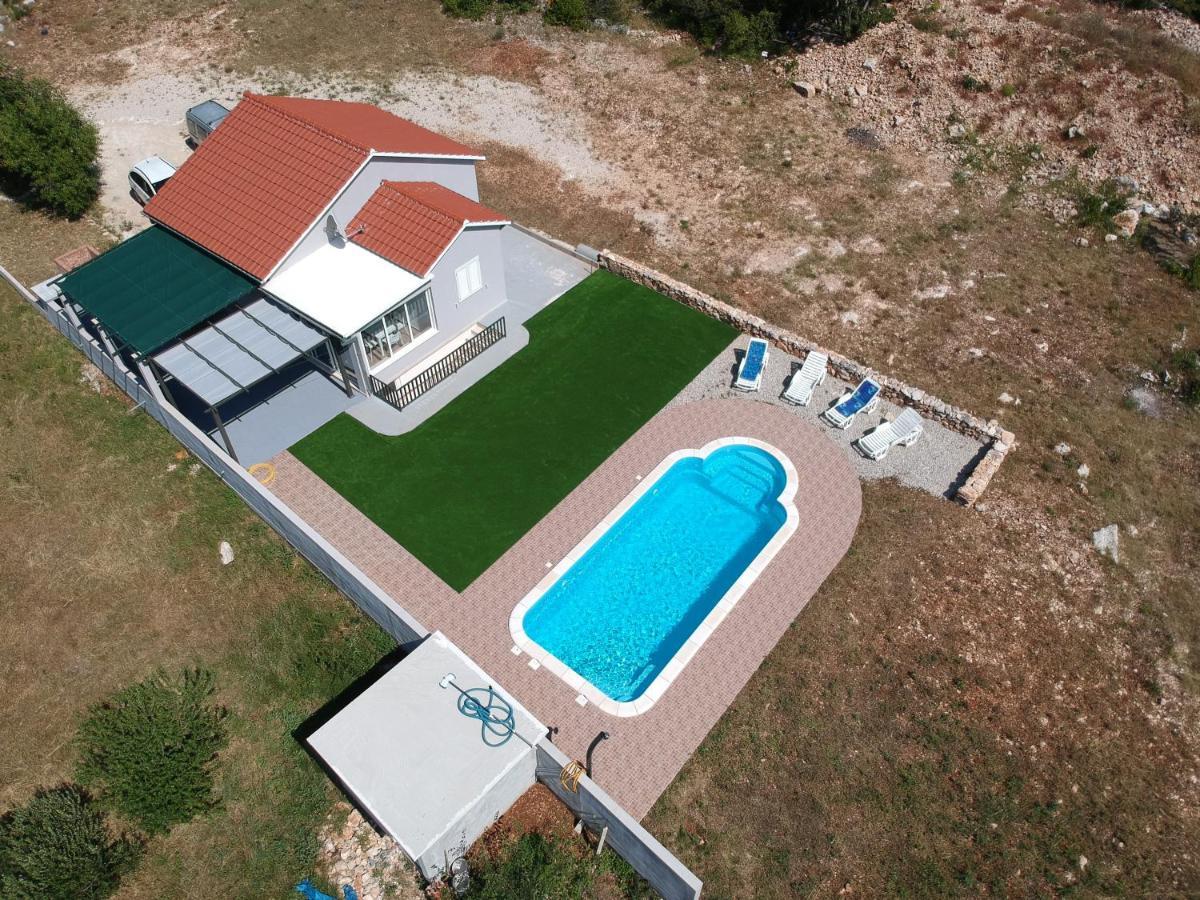 Nane Garden House With Heated Pool Villa Mirca  Exterior photo
