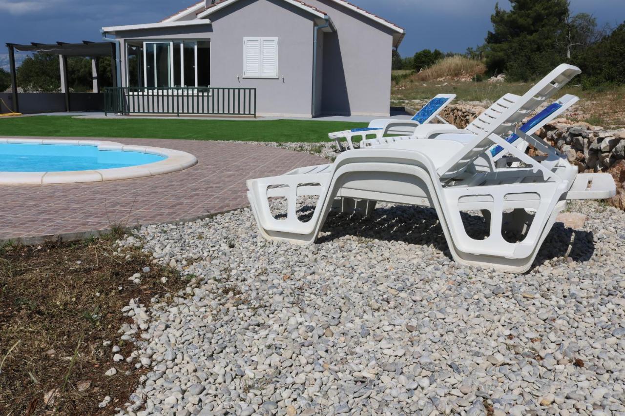 Nane Garden House With Heated Pool Villa Mirca  Exterior photo